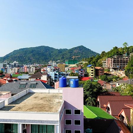 Absolute Guesthouse Phuket Patong Extérieur photo