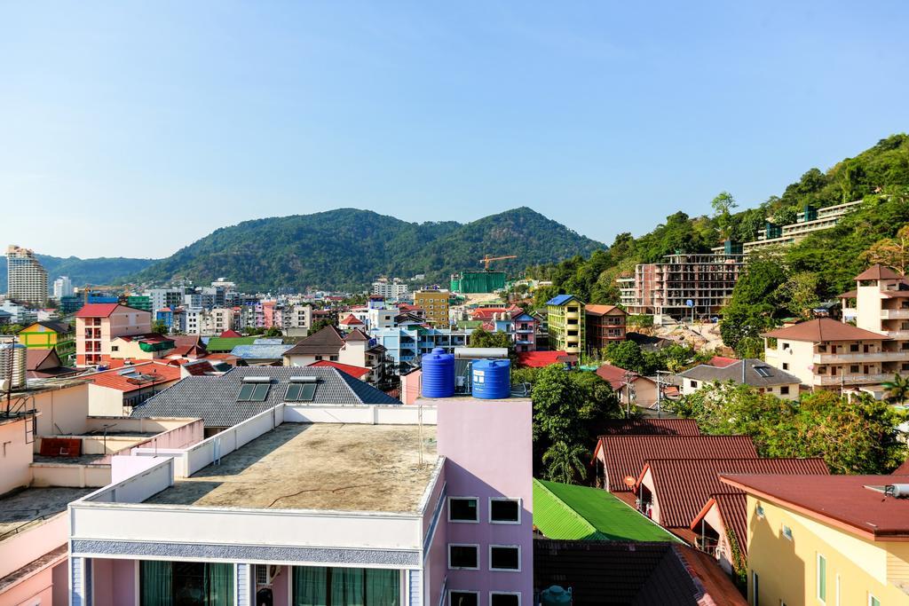 Absolute Guesthouse Phuket Patong Extérieur photo